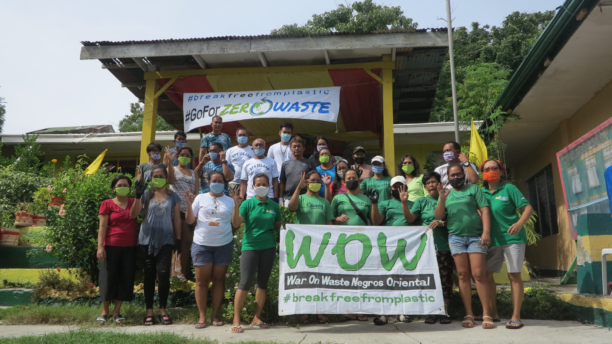 War on Waste for Apo Island