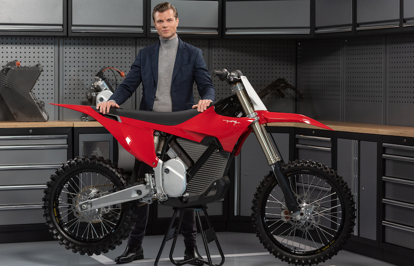 Electric motocross bike draws 1000 orders within a day of debut