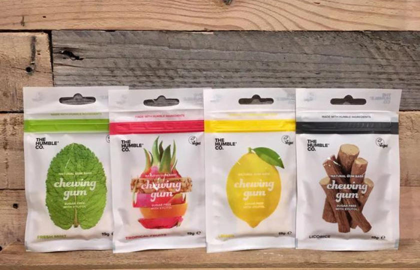 7 plastic-free chewing gum brands to try