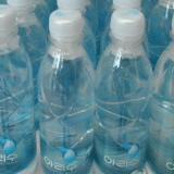 water bottles without plastic labels